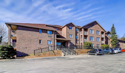 57-3050 Pinemeadow Dr, Burlington, ON, L7M3X5 | Card Image