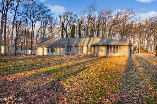 20 Cambridge Dr, Colonia, NJ, 07067-2604 | Card Image