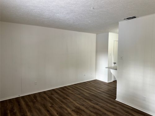 apt-6-2002 Washington St, Commerce, TX, 75428-3064 | Card Image