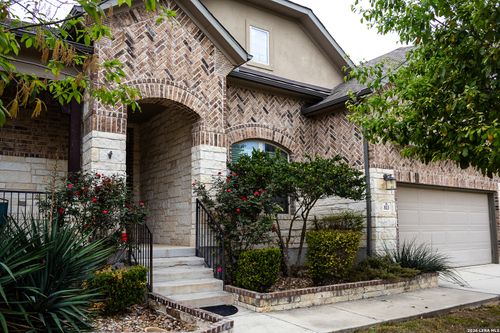 813 Sussex, Cibolo, TX, 78108 | Card Image