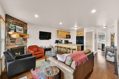 unit-304-3555 N Fox Run, Eden, UT, 84310-6607 | Card Image