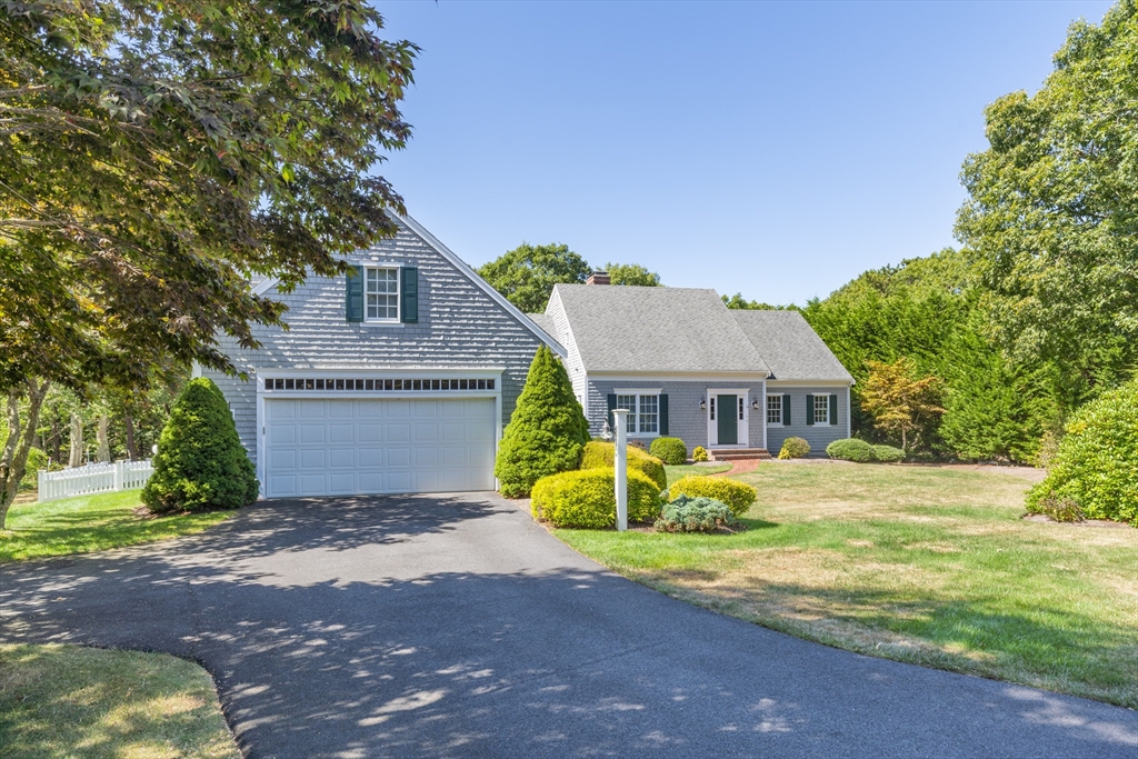 Harding Ln, Harwich, MA 02645