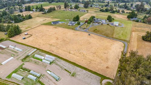 4758 Blank Rd, Sebastopol, CA, 95472 | Card Image