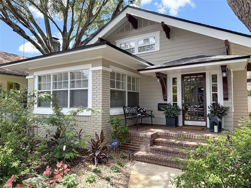 231 15th Ave Ne, St Petersburg, FL, 33704-4701 | Card Image