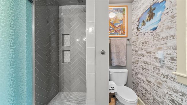 5558 Aspen St, House other with 5 bedrooms, 7 bathrooms and 3 parking in Bellaire TX | Image 30