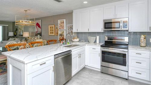 101-1255 E Peppertree Drive, SARASOTA, FL, 34242 | Card Image