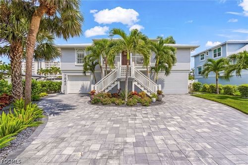 7842 Buccaneer Dr, FORT MYERS BEACH, FL, 33931-5004 | Card Image