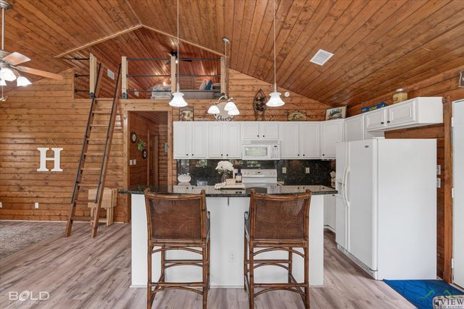 4120 Cypress Village Rd, House other with 3 bedrooms, 3 bathrooms and null parking in Karnack TX | Image 11