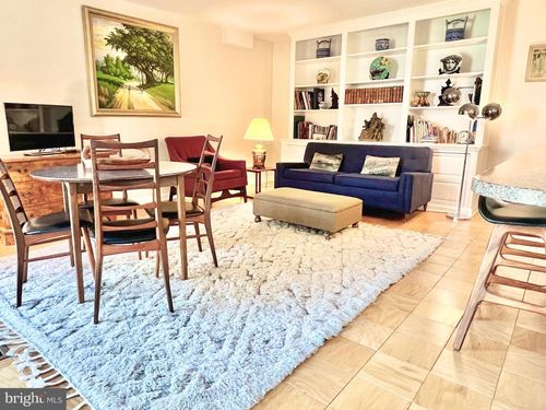 apt-s232-520 N St Sw, WASHINGTON, DC, 20024-4541 | Card Image