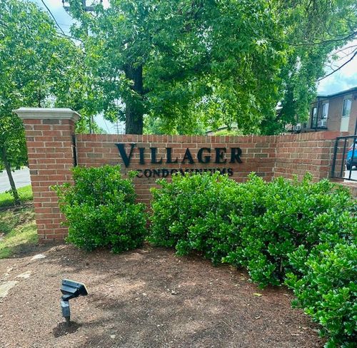 b11-2601 Hillsboro Pike, Nashville, TN, 37212-5642 | Card Image