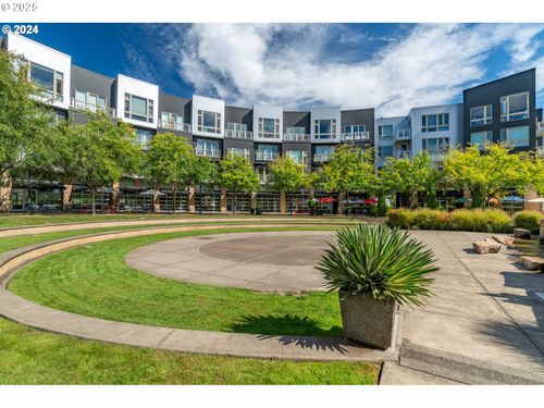 420-12600 Sw Crescent St, Beaverton, OR, 97005-1693 | Card Image