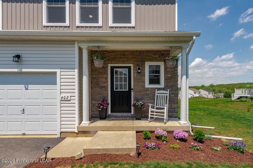 402 Mitchell Ave, Mountain Top, PA, 18707-8700 | Card Image