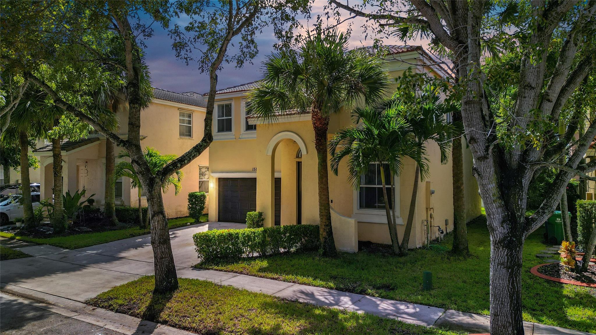 48th Mnr, Miramar, FL 33027