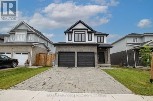 14 Armstrong St, Mount Brydges, ON, N0L1W0 | Card Image