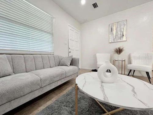3606 W Bay To Bay Blvd, TAMPA, FL, 33629-6910 | Card Image