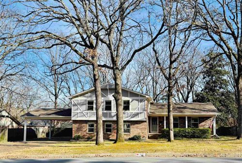 2507 Arkansas Valley Dr, Little Rock, AR, 72212-3607 | Card Image