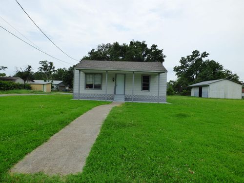 209 W Kentucky St, Orange, TX, 77630-7035 | Card Image