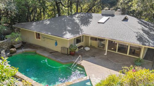 135 Spring Grove Ave, San Rafael, CA, 94901-2637 | Card Image