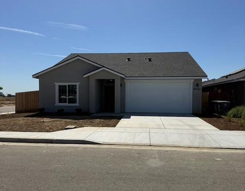 30705 Emden Rd, Visalia, CA, 93291-9812 | Card Image