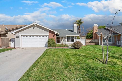 27718 Hyssop Ln, Saugus, CA, 91350-1644 | Card Image