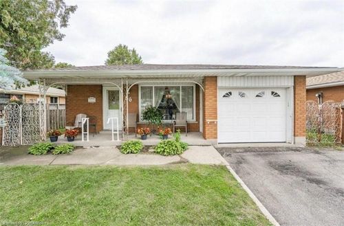 86 Gardiner Dr, Hamilton, ON, L9C4V2 | Card Image