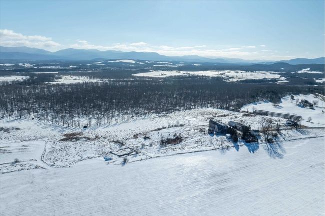 25 Crosby Rd, House other with 4 bedrooms, 2 bathrooms and null parking in Whiting VT | Image 37