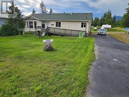 589 Fawn Rd, Clearwater, BC, V0E1N1 | Card Image