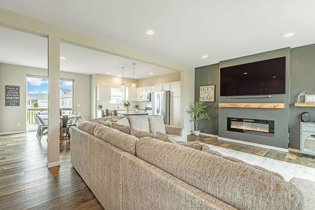 6111 E Red Oak Trail, House other with 3 bedrooms, 3 bathrooms and null parking in MCFARLAND WI | Image 5