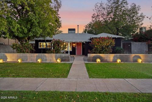 61 W Edgemont Ave, Phoenix, AZ, 85003-1008 | Card Image