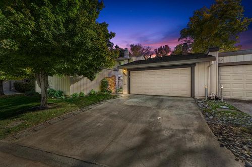 6902 Monticello Ct, Citrus Heights, CA, 95621-4319 | Card Image