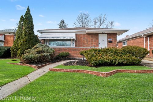 19909 Murray Hill St, Detroit, MI, 48235-2460 | Card Image