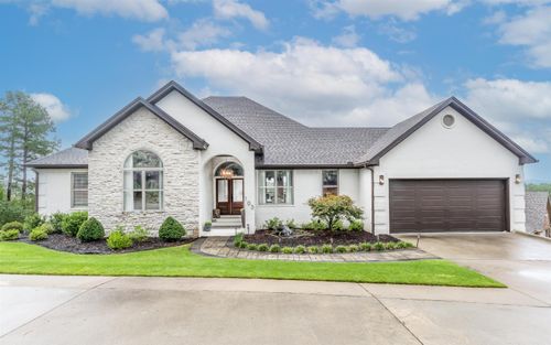 105 Riverview Dr, Maumelle, AR, 72113-5949 | Card Image