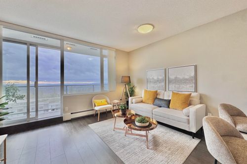 1103-9025 Highland Crt, Burnaby, BC, V5A0A8 | Card Image