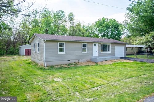 322 Reynard Rd, KEARNEYSVILLE, WV, 25430-4742 | Card Image