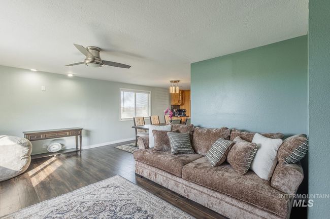 1300 N Big Tree Ln, House other with 4 bedrooms, 3 bathrooms and 4 parking in Kuna ID | Image 11