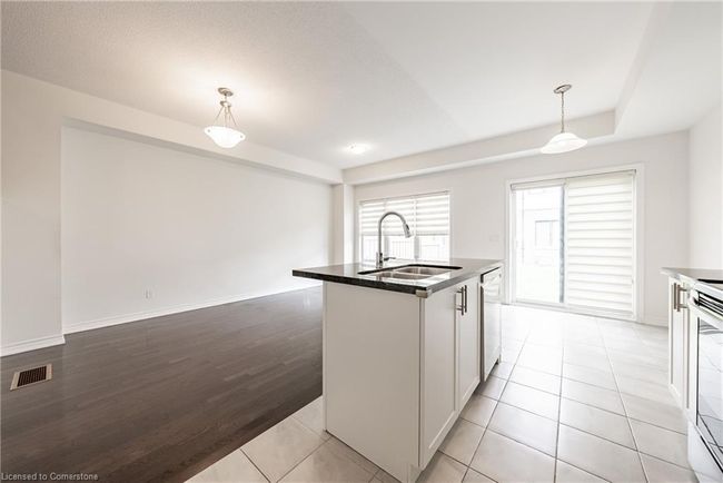 391 Athabasca Common, Townhouse with 3 bedrooms, 3 bathrooms and 2 parking in Oakville ON | Image 16