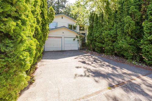 7300 Trica Ave Ne, Bremerton, WA, 98311-4057 | Card Image