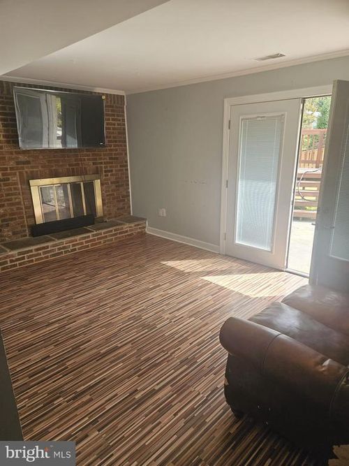 bsmt-only-15209 Bunchberry Ct, NORTH POTOMAC, MD, 20878-2319 | Card Image