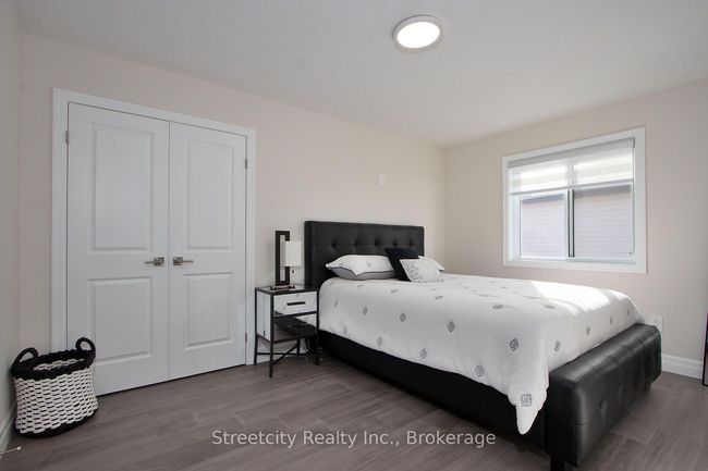 2136 Saddlerock Ave, House other with 4 bedrooms, 4 bathrooms and 2 parking in London ON | Image 31