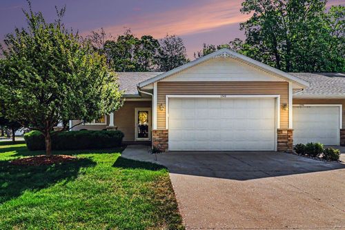 1240 Blue Heron Dr, Ludington, MI, 49431-1079 | Card Image