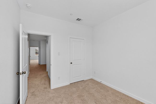 1824 Summer Aura, House other with 3 bedrooms, 3 bathrooms and null parking in Mesquite TX | Image 13