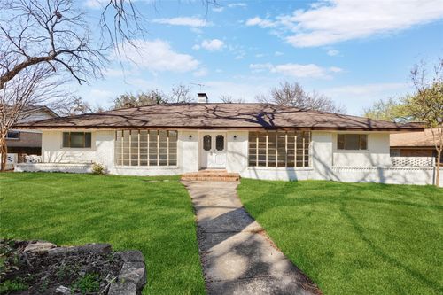 817 Brook Valley Ln, Dallas, TX, 75232-1623 | Card Image