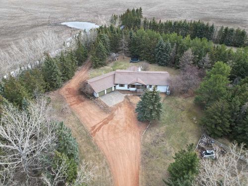 39037 19-3 Range, Rural Stettler No. 6, County of, AB, T0C2L0 | Card Image