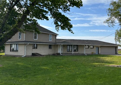4840 Manchester Rd, Poplar Grove, IL, 61065-9172 | Card Image