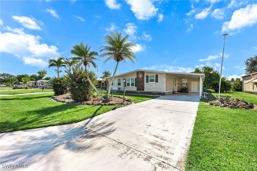 74-160 Lime Key Ln, NAPLES, FL, 34114-8418 | Card Image