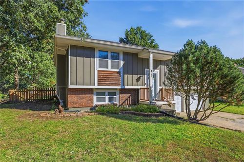 405 Sw Killarney Ln, Blue Springs, MO, 64014-4931 | Card Image