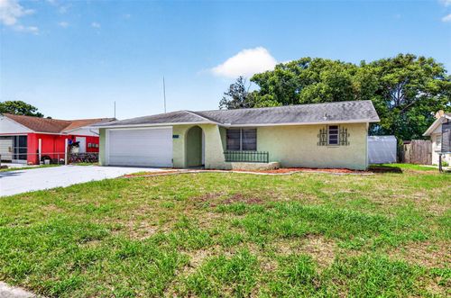 8905 Tropical Palm Way, PORT RICHEY, FL, 34668-5241 | Card Image