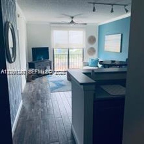815a-1919 Van Buren St, Hollywood, FL, 33020-7817 | Card Image