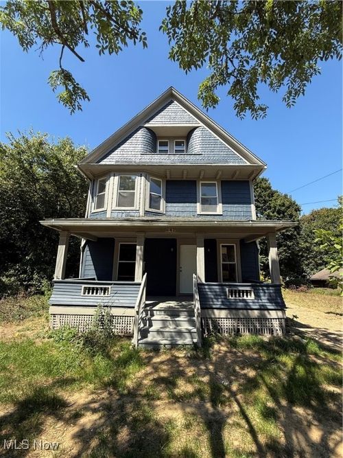 842 Kenyon St, Akron, OH, 44311-1404 | Card Image