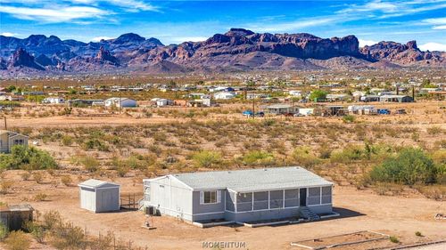 7520 W Shipp Dr, Golden Valley, AZ, 86413-8470 | Card Image